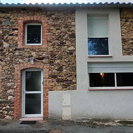 La Maison Du Lac Roumegoux (Tarn)